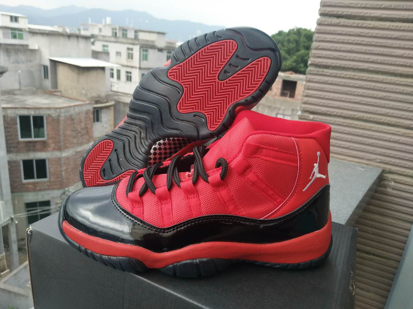 Men Jordan 11 Retro Hot Red Black White Jumpman Shoes